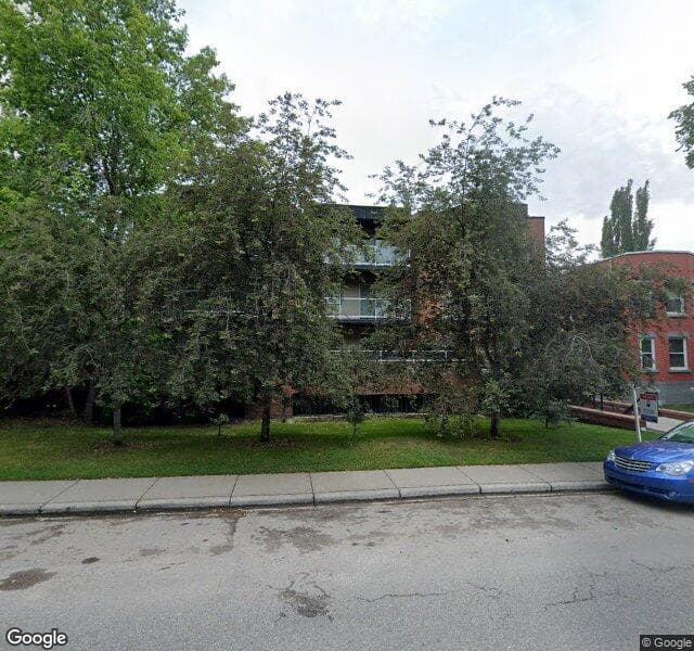 Street view of 210 25 Avenue SW, Calgary