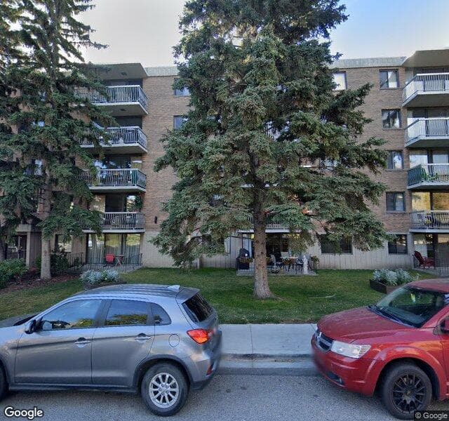 Street view of 521 57 Avenue SW, Calgary