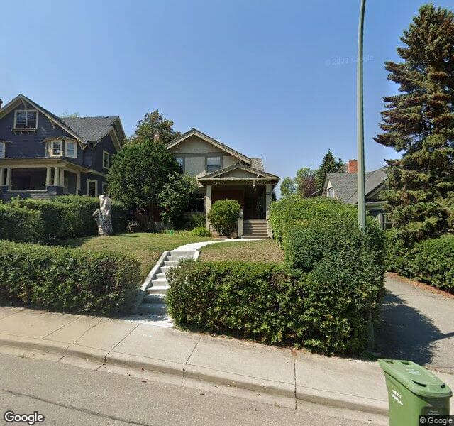Street view of 1925 10 Street SW, Calgary