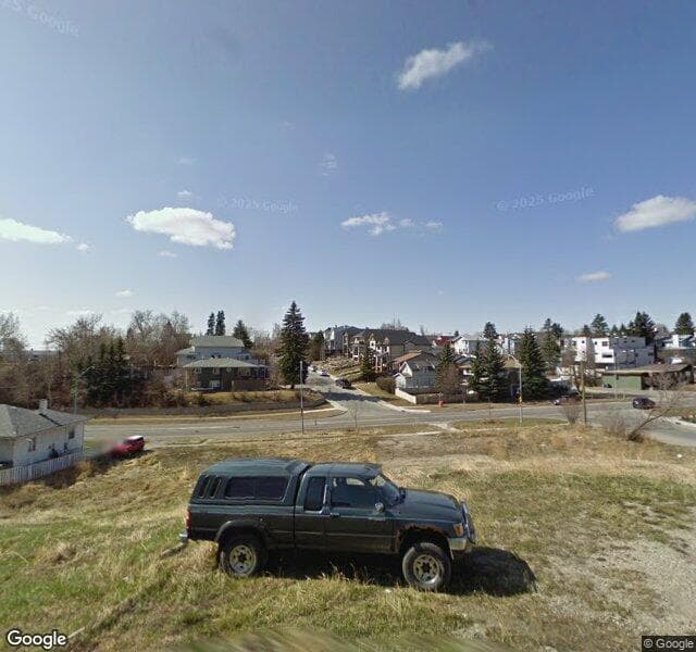 Street view of 93 34 Avenue SW, Calgary