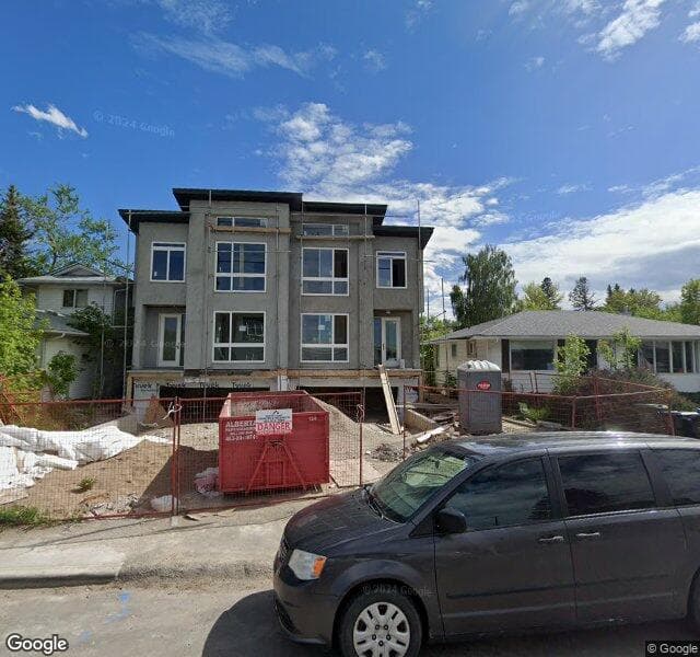 Street view of 417 37 Avenue NW, Calgary
