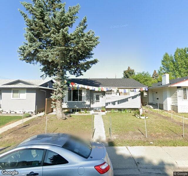 Street view of 1672 Marlyn Way NE, Calgary