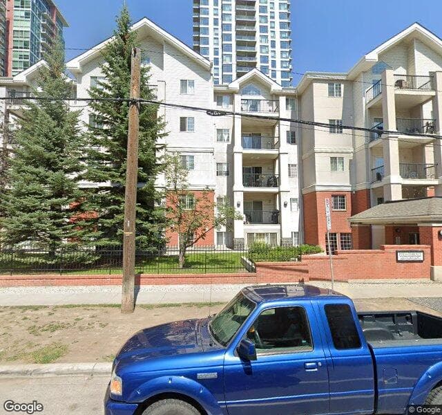 Street view of 121-126 14 Avenue SW, Calgary