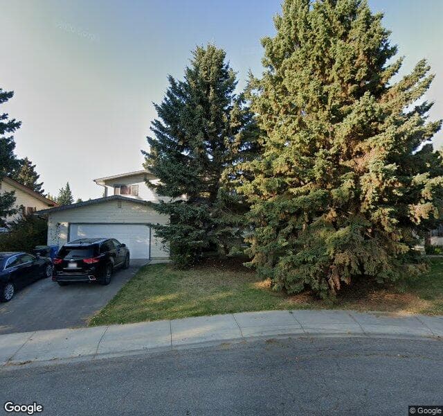Street view of 216 Oakridge Place SW, Calgary