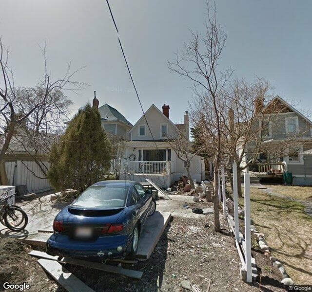 Street view of 1630 7 Street NW, Calgary