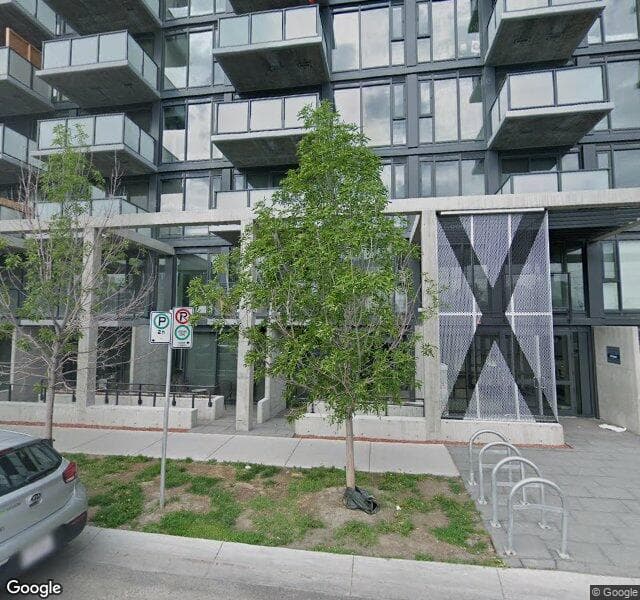 Street view of 325R-325R 9A Street NW, Calgary