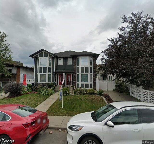 Street view of 2-1925 35 Street SW, Calgary
