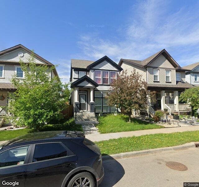 Street view of LI NW-621 Mcdonough Link, Edmonton