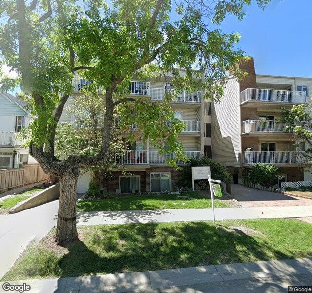 Street view of 205-1625 14 Avenue SW, Calgary