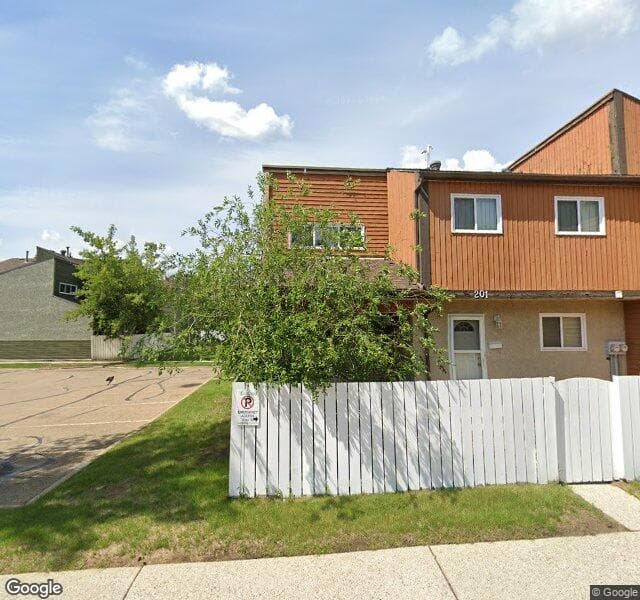 Street view of 202 Kaskitayo Co, Edmonton