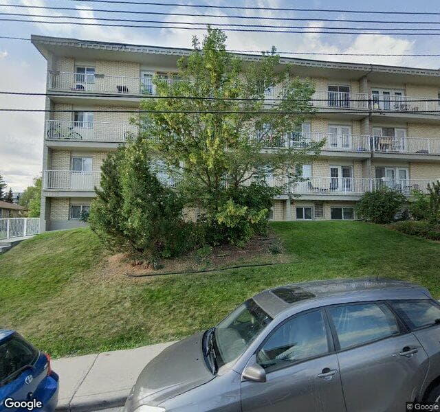 Street view of 22-1813 25 Avenue SW, Calgary