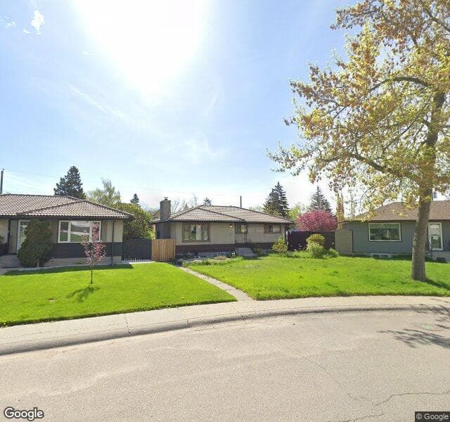 Street view of 2018 Cottonwood Crescent SE, Calgary