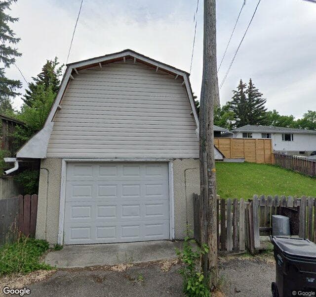 Street view of 3912 40 Avenue NW, Calgary