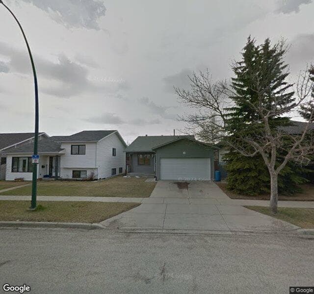 Street view of 2031 24 Avenue NE, Calgary