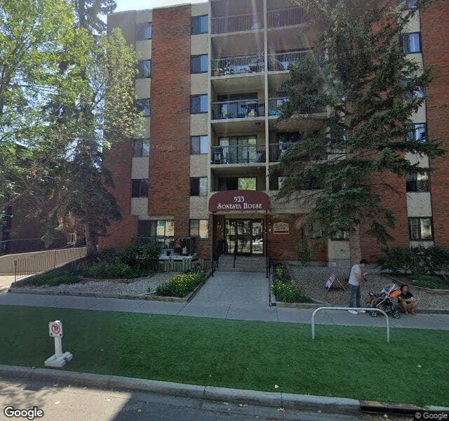 Street view of 405-523 15 Avenue SW, Calgary