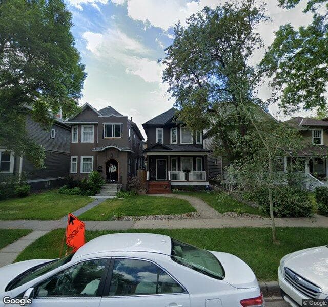 Street view of 911 18 Avenue SW, Calgary