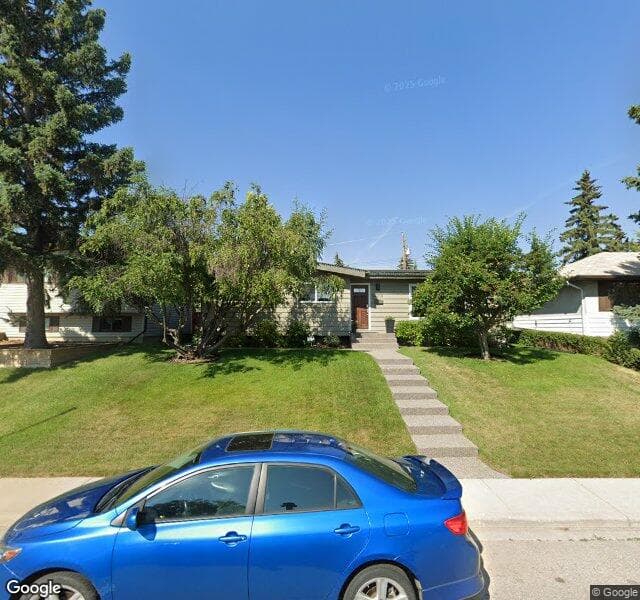 Street view of 10219 7 Street SW, Calgary