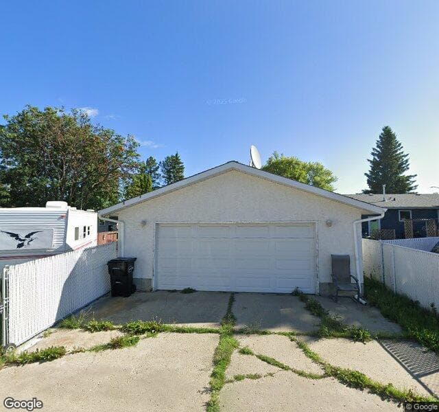 Street view of 712 Knottwood Road S NW, Edmonton