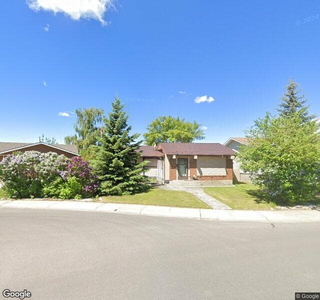 Street view of 4819 Rundlewood Drive NE, Calgary