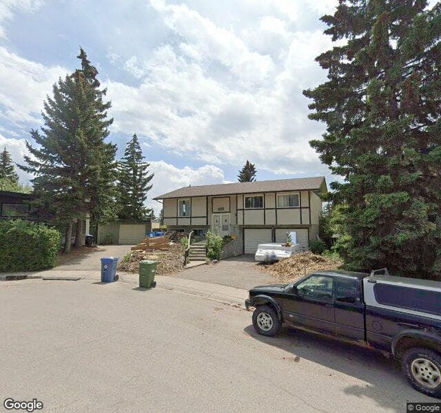 Street view of 5820 Dalridge Hill NW, Calgary