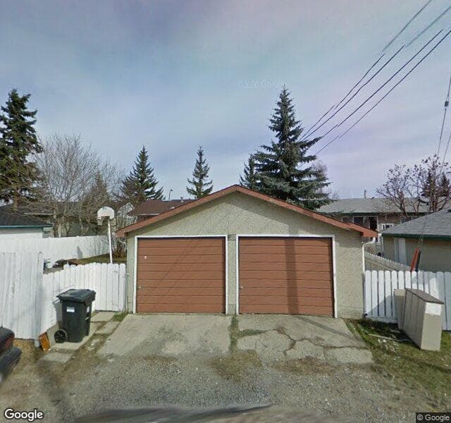 Street view of 7511 Huntridge Crescent NE, Calgary