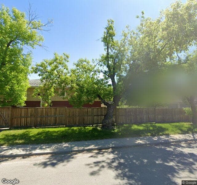 Street view of 1392143 50 Avenue SW, Calgary
