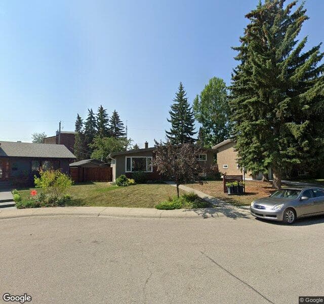 Street view of 92 Chinook Drive SW, Calgary