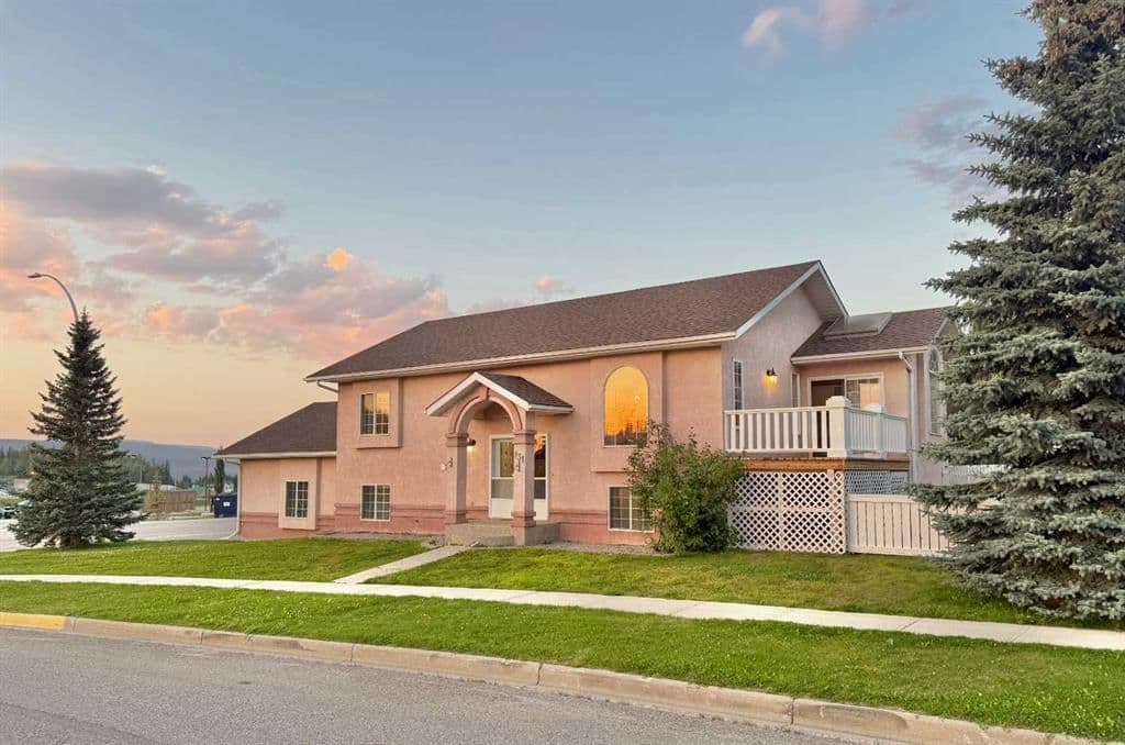 Recently sold home in Thompson Lake