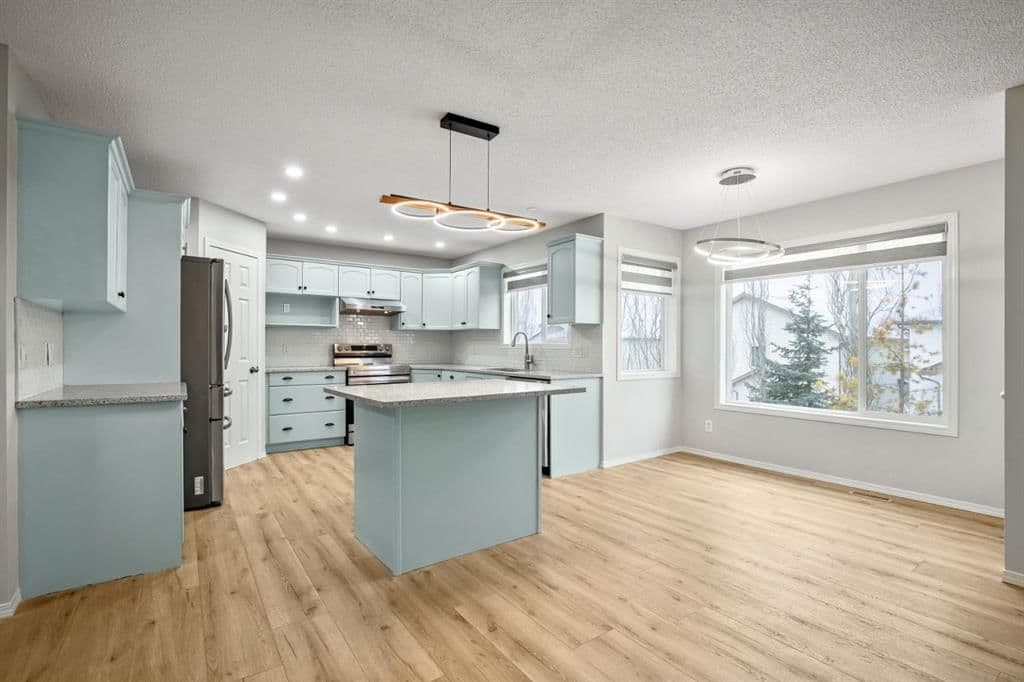 Recently sold home in The Cove