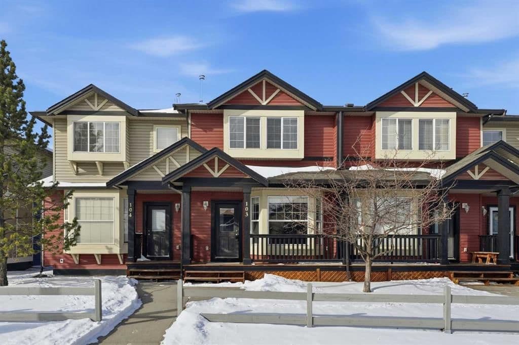 Recently sold home in Luxstone