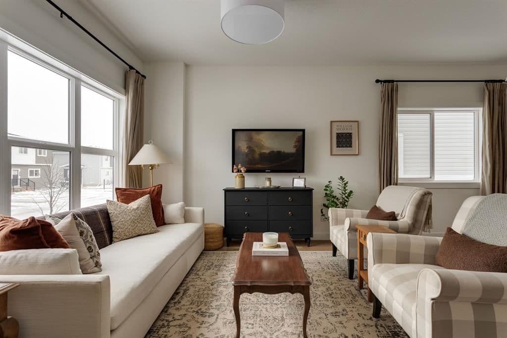 Recently sold home in River Song