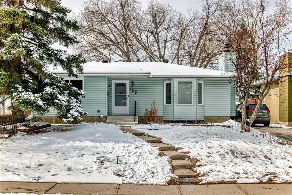 Recently sold home in Cedarbrae