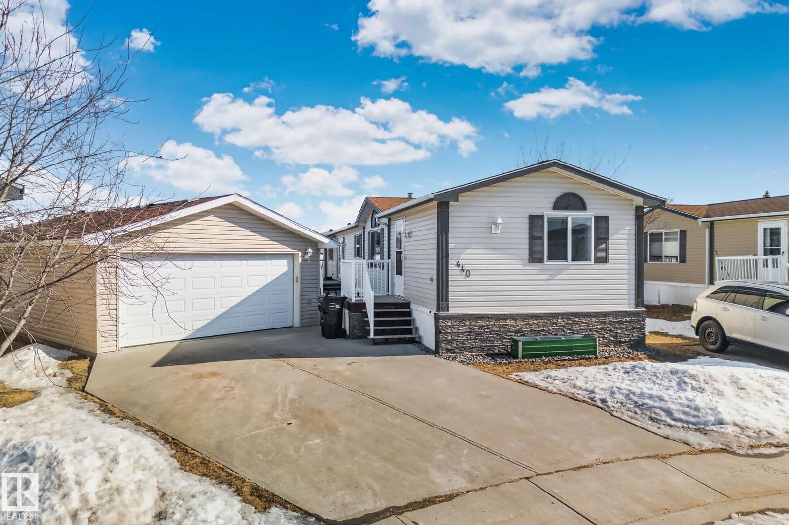 Recently sold home in Maple Ridge (Edmonton)